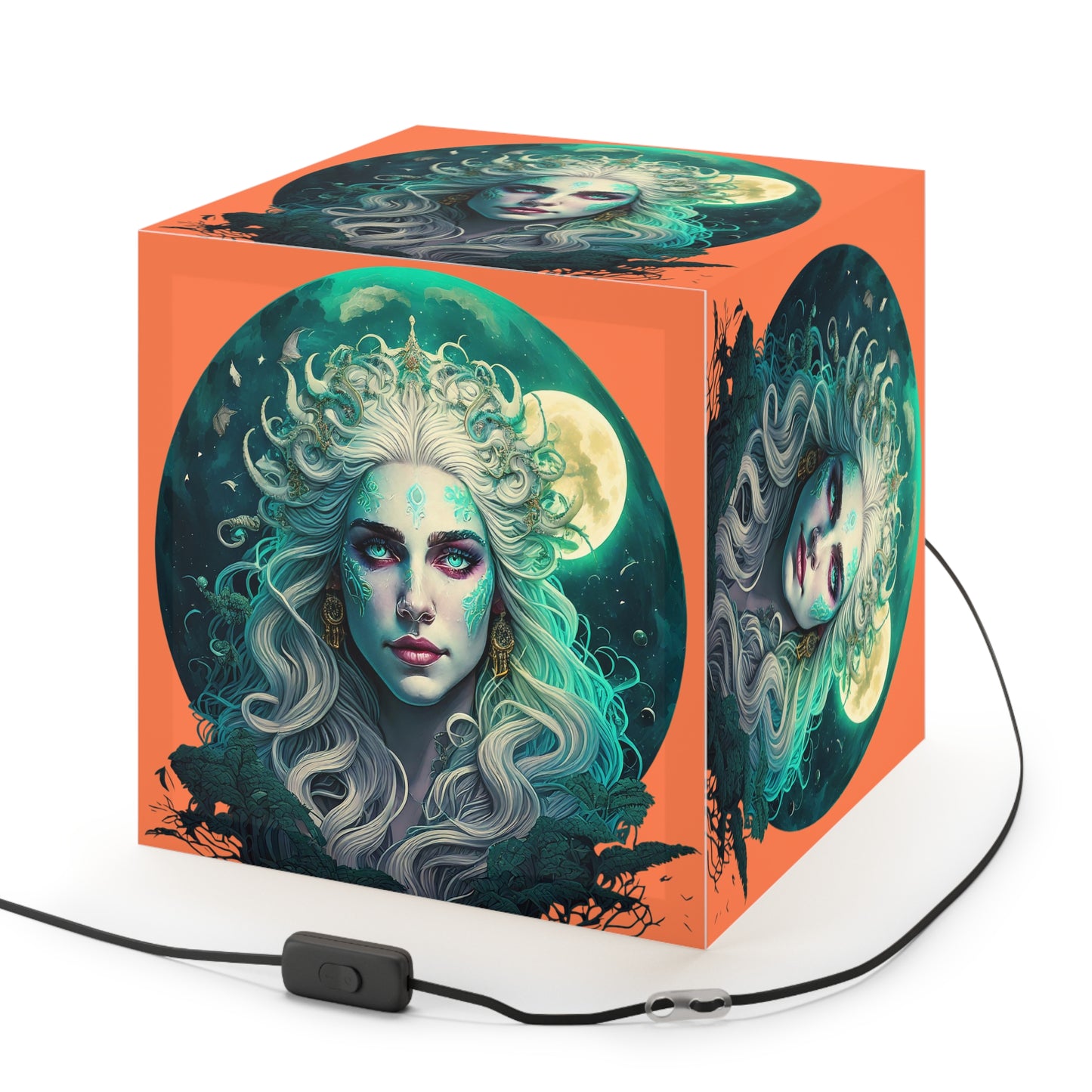 Simple Alluring Style Queen Ida Light Cube Lamp