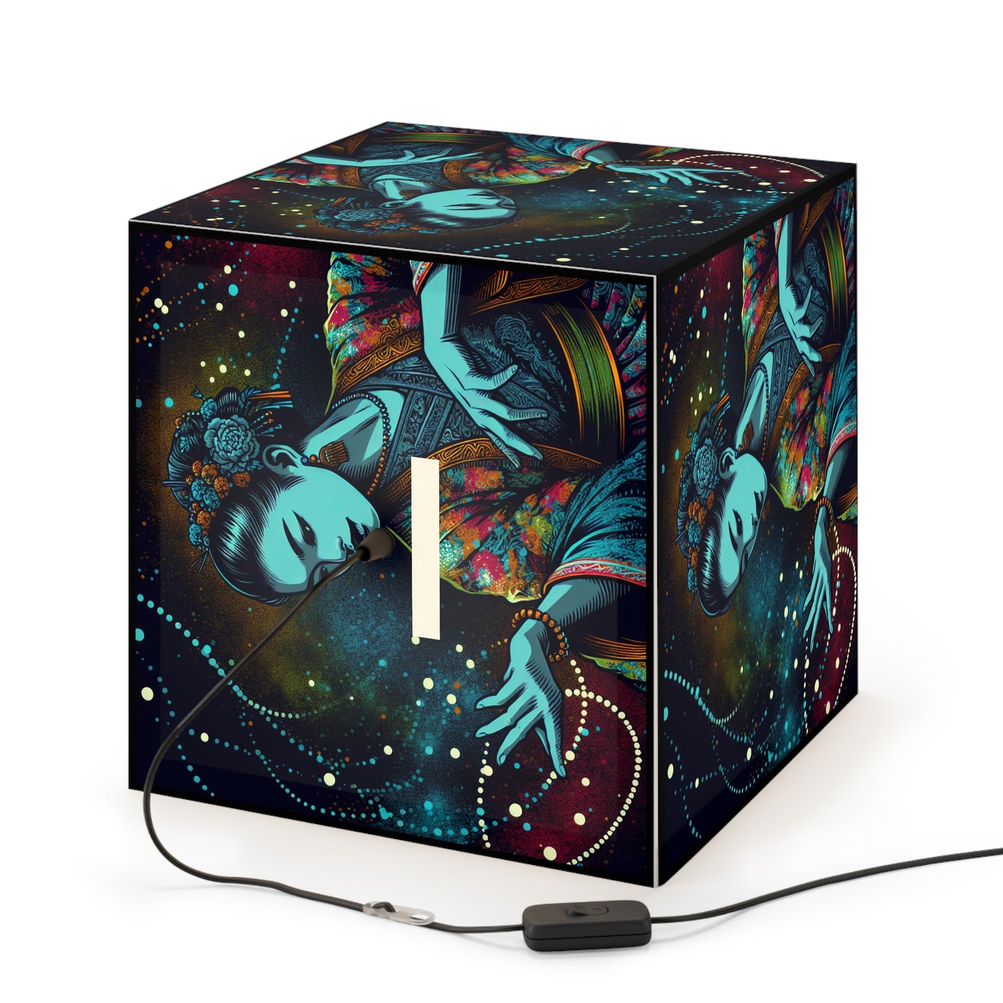 Light Her World Cube Lamp