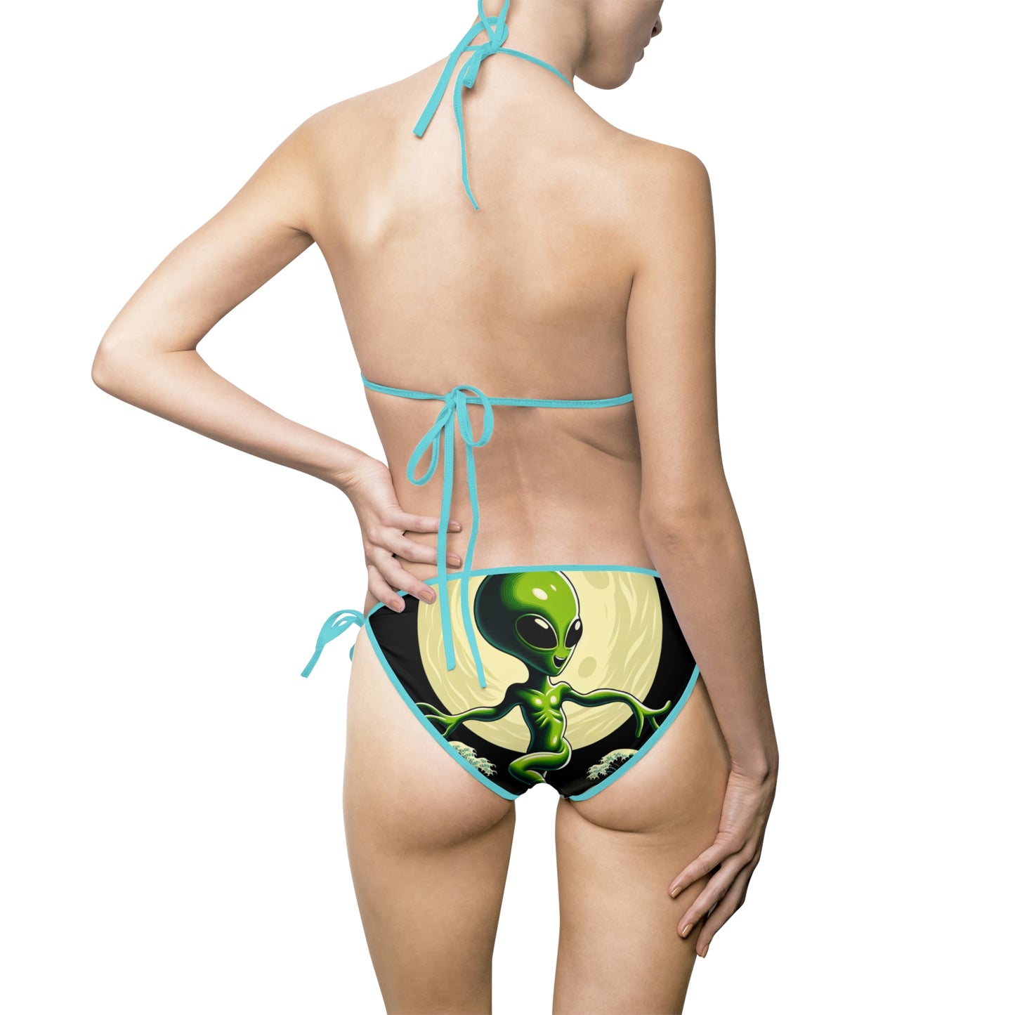 Alien Print Women's Bikini Swimsuit - Summer Beachwear for Fun Adventures