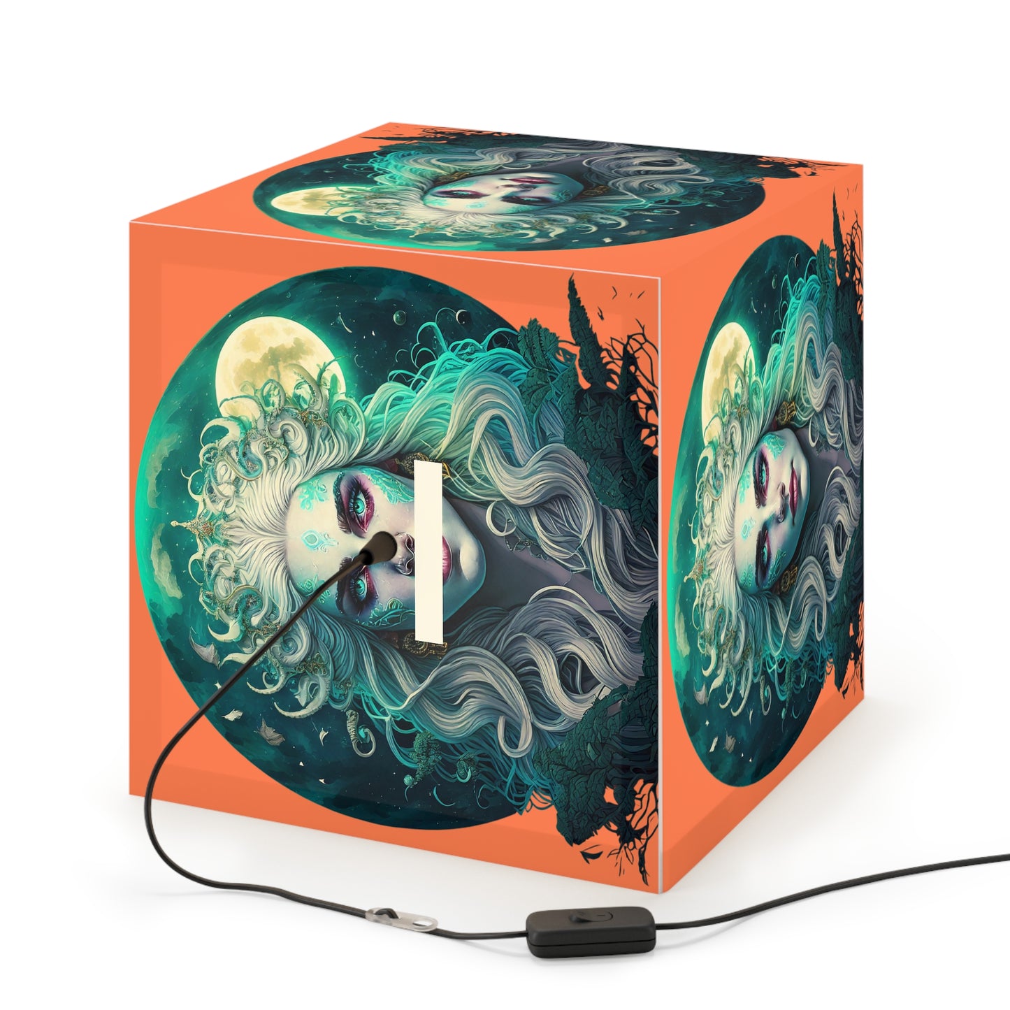 Simple Alluring Style Queen Ida Light Cube Lamp