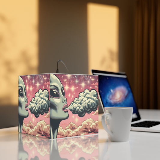 Breath in Light Cube Lamp