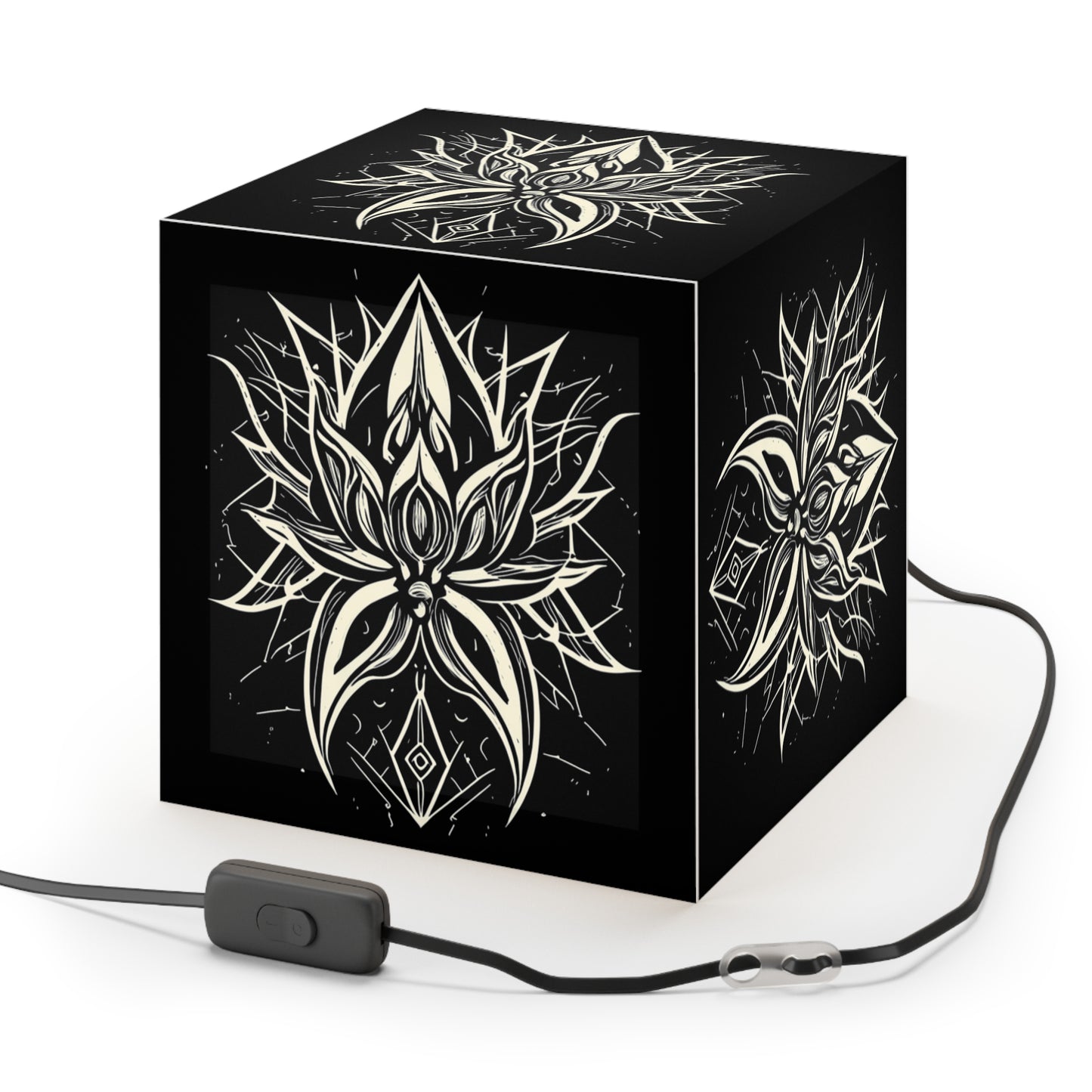 Overture Light Cube Lamp