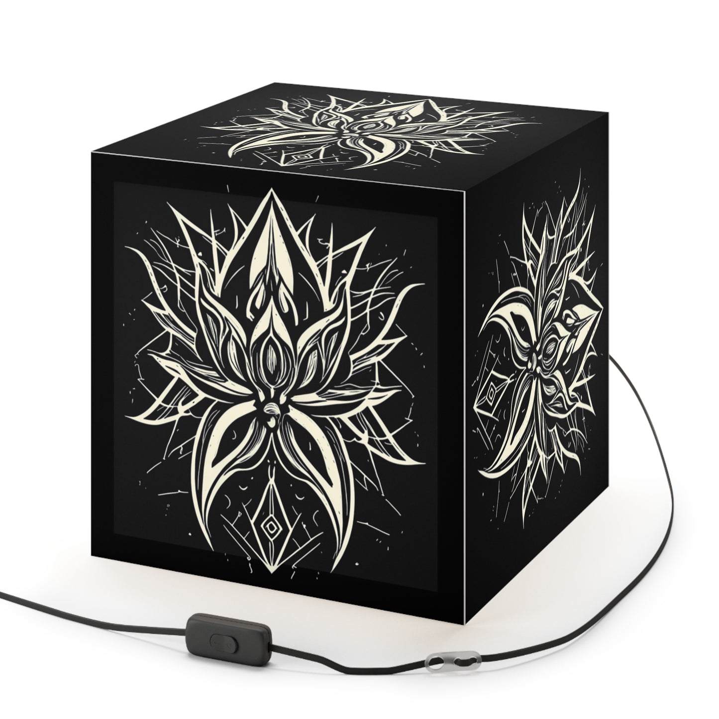 Overture Light Cube Lamp
